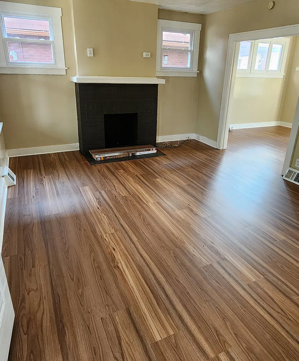 2 bed, 1047 sqft, $1,295 — Photo 2
