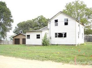 117 W Beers St, Decatur, MI 49045