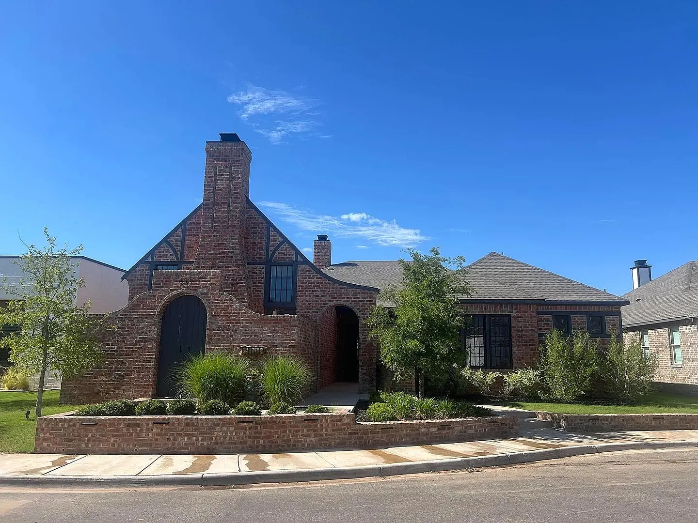 Beautiful four bedroom home in Kelsey Park! — Photo 4