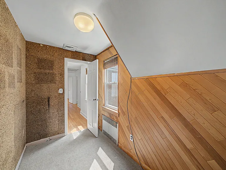 34 Esmond Pl — Photo 41
