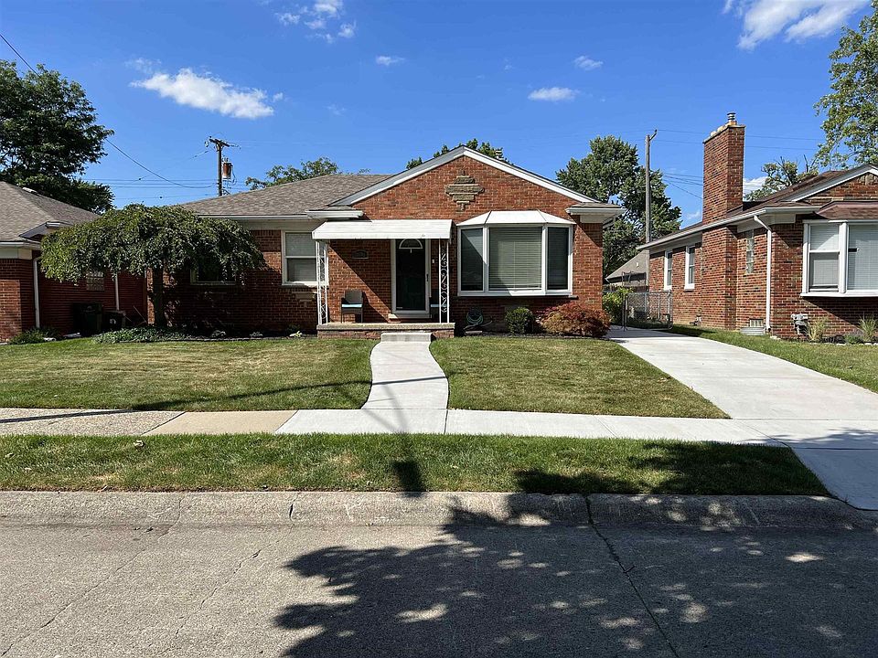 1st image of 20249 Sunnyside St
