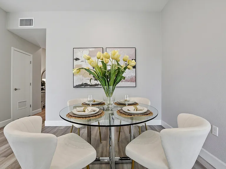 3027 Manuel St #4 — Photo 11