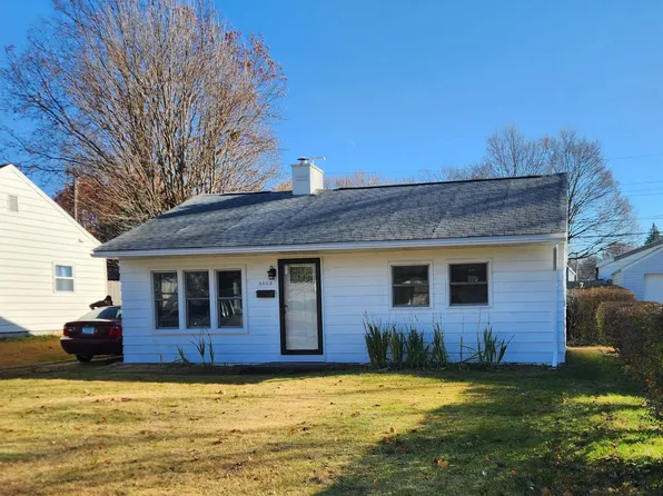 3802 Carroll St, South Bend, IN 46614