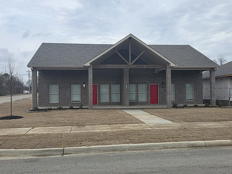 1210 Aggie Rd #A — Photo 1