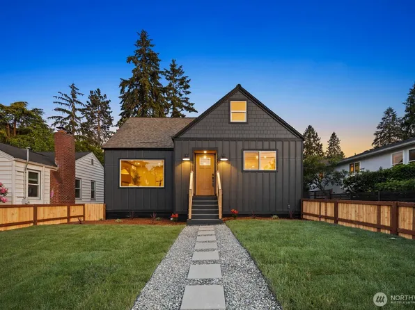 3209 NE 98th Street, Seattle, WA 98115