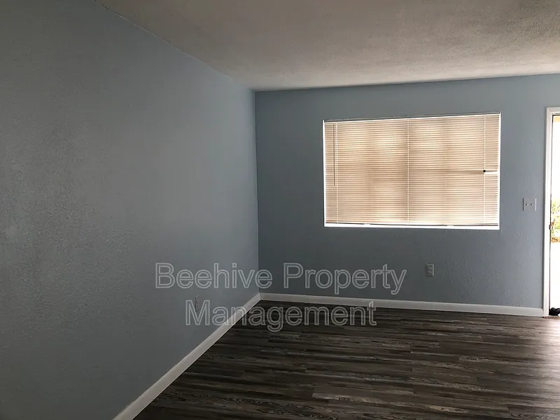 2 bed, 1.0 bath, 660 sqft, $999 — Photo 4