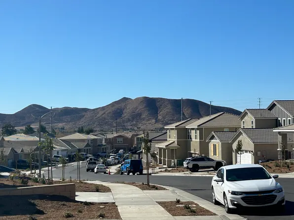 30311 Chamonix Cir, Menifee, CA 92585