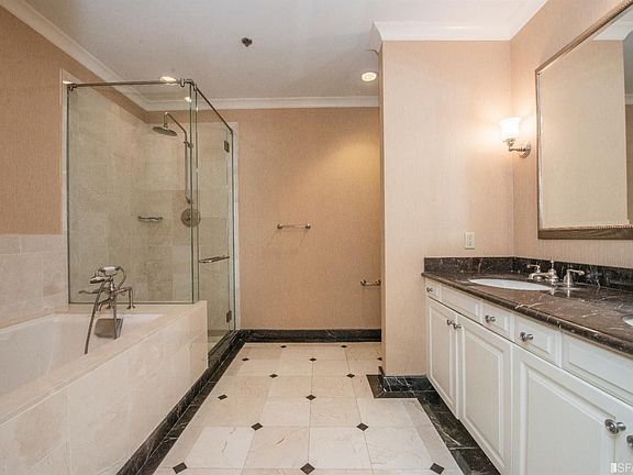 5th image of 690 Market St Unit 2101