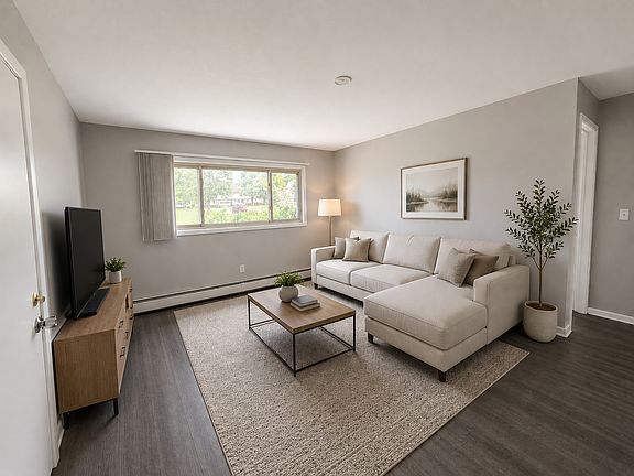 5th image of 1038 Glenaire Dr NW APT B