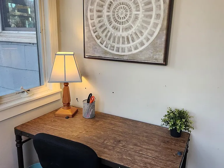 4214 Bellvue Ave — Photo 5