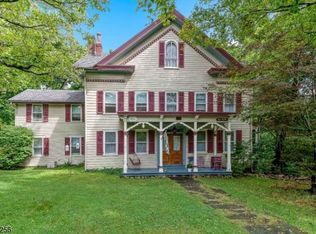 40 Schooleys Mountain Rd, Long Valley, NJ 07853