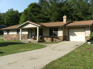 282 W Main St, Ellettsville, IN