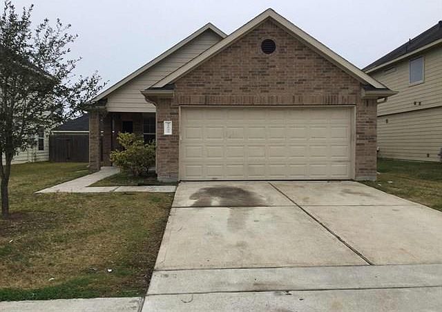 1st image of 21522 Nella Cir