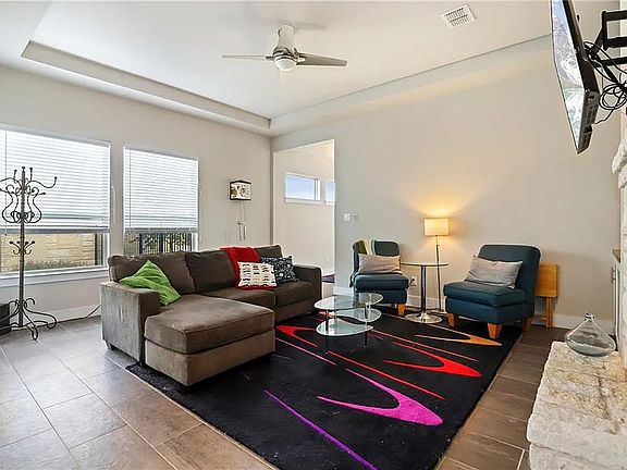 5th image of 105 Clara Rose Ct