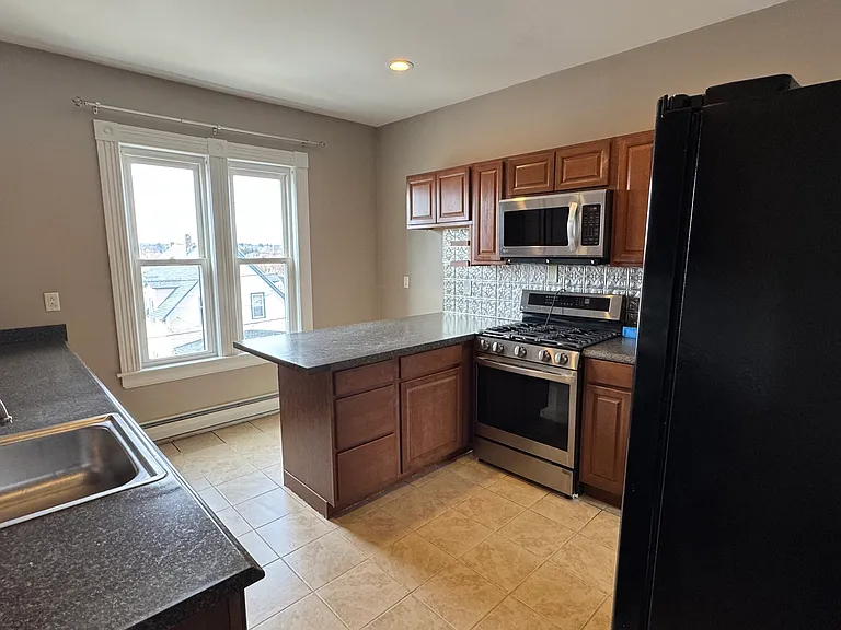 124 Water St #2 — Photo 8