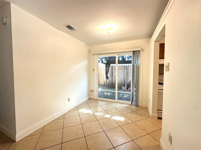 4510 Brown Bark Pl #A — Photo 7