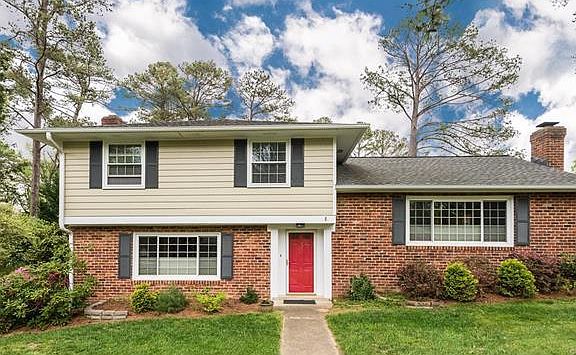 4th image of 7742 Comanche Dr