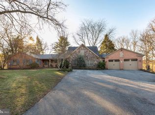 2601 Sunset Ln, Finksburg, MD 21048