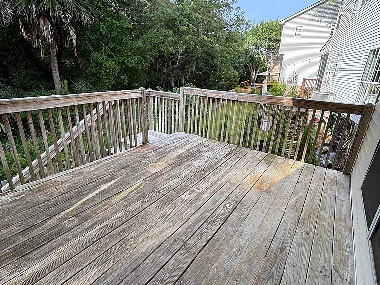 1715 Crystal Lake Dr — Photo 37