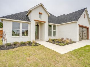 1228 Crown Valley Dr, Weatherford, TX 76087