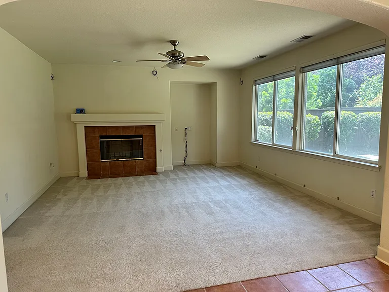 8054 Murcia Way — Photo 35