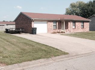 203 West Dr, Charlestown, IN 47111