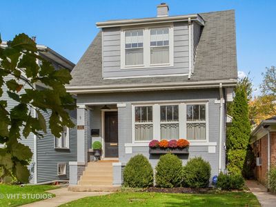 1514 Gregory Ave, Wilmette, IL, 60091