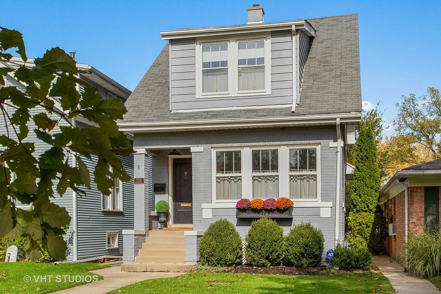 1514 Gregory Ave photo 1