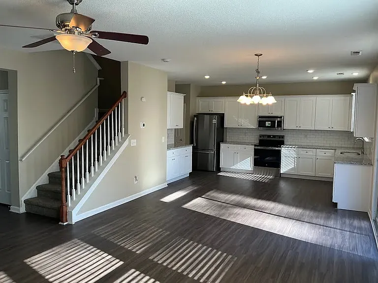 316 Rondelay Dr #1 — Photo 16