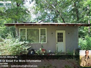 205 Iris Rd, Millville, NJ 08332