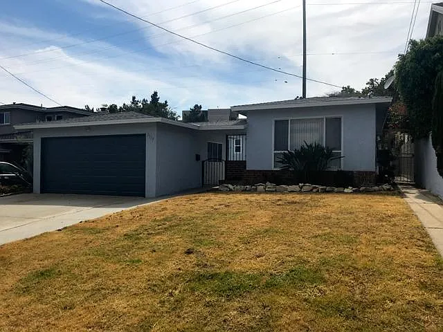 7515 McConnell Ave — Photo 2