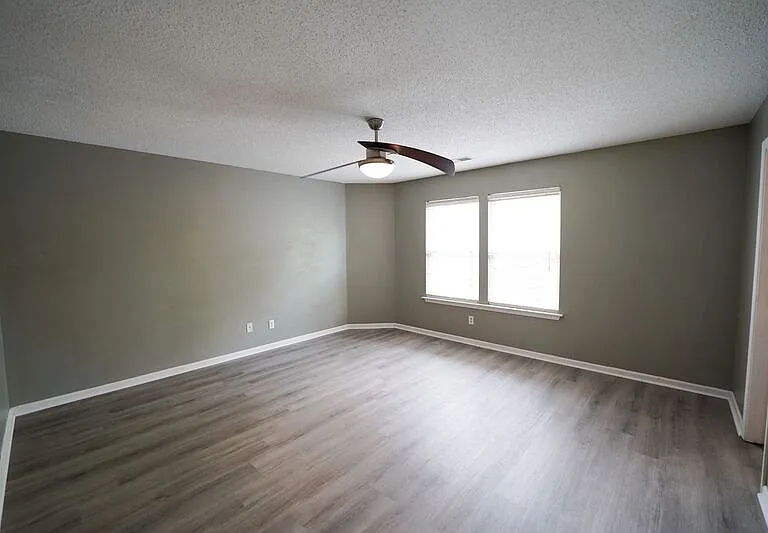 8 Willow Lakes Dr — Photo 18