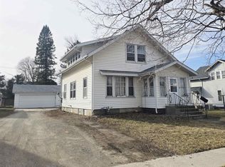 740 Grove Ave, Garner, IA 50438