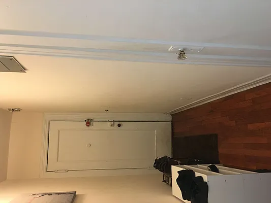 Rented by Metropolis International Realty Inc. | media 30