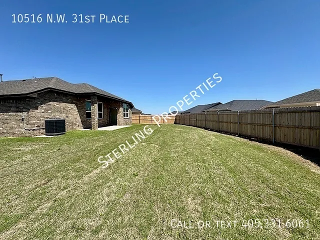 10516 NW 31st Pl — Photo 39