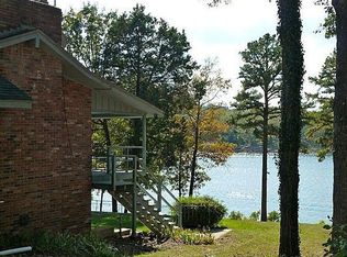 190 Tennyson Dr, Greers Ferry, AR 72067