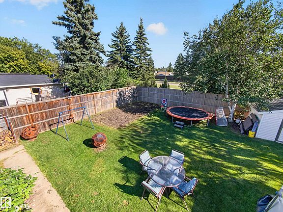 3rd image of 3515 51st St NW