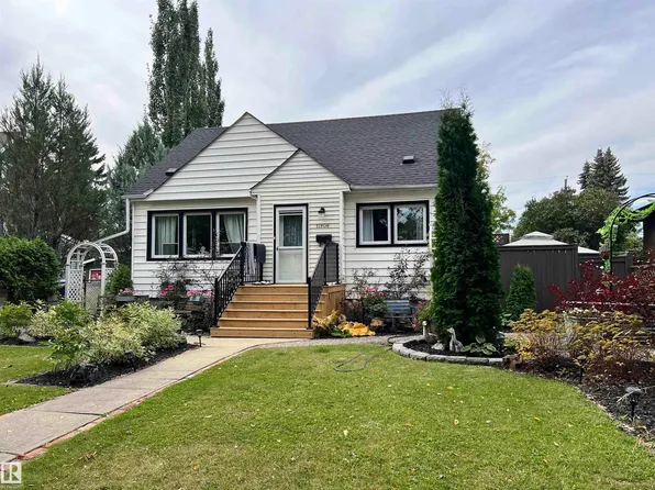 11908 131st St NW, Edmonton, AB T5L 1M4