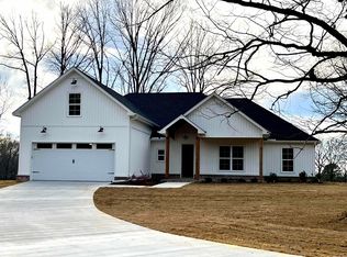 5947 Beth Ln, Benton, AR 72019