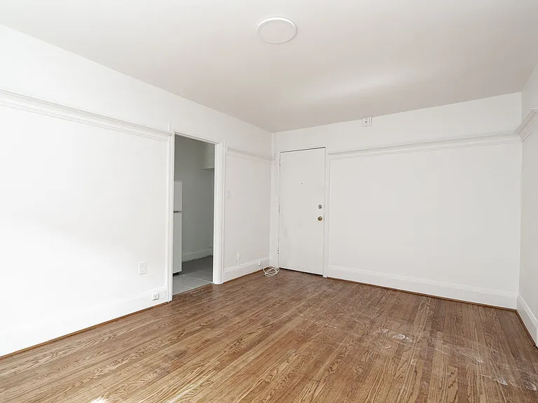 118 Roncesvalles Ave #50076A-3 — Photo 5