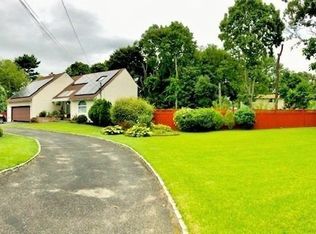 29 Hancock St, Islandia, NY 11749