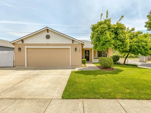 306 Sandi Way, Eagle Pt, OR 97524