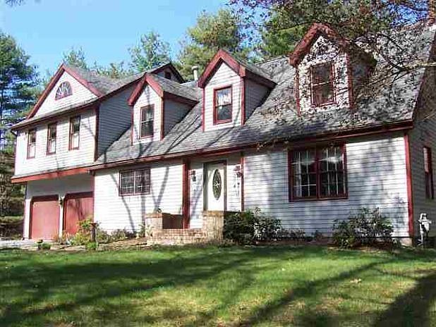 1st image of 15 Sandspring Dr