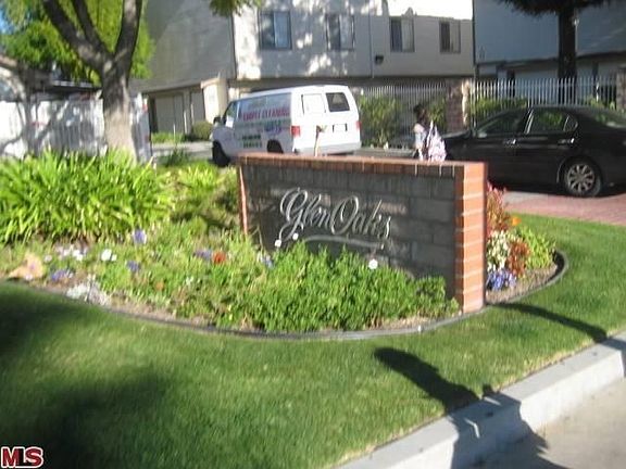 2nd image of 11150 Glenoaks Blvd Unit 126