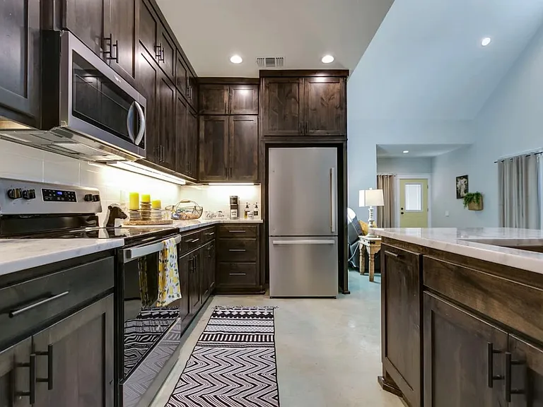 2303 W Beauregard Ave #B — Photo 2