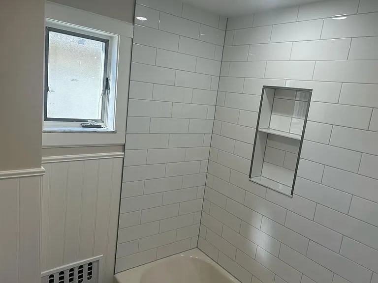 100 Whittlesey Ave — Photo 14