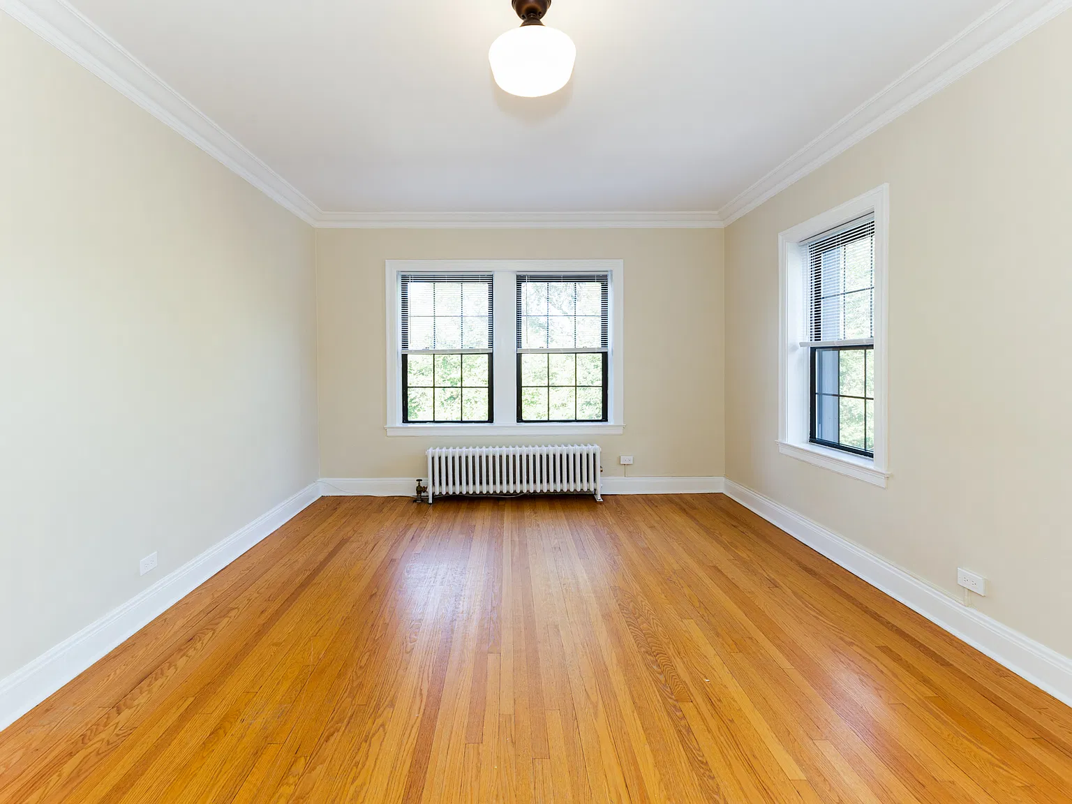 2 bed, 1165 sqft, $2,250 — Photo 2
