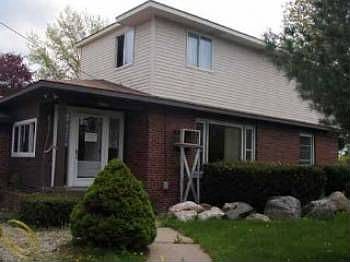 2nd image of 40850 Moravian Dr