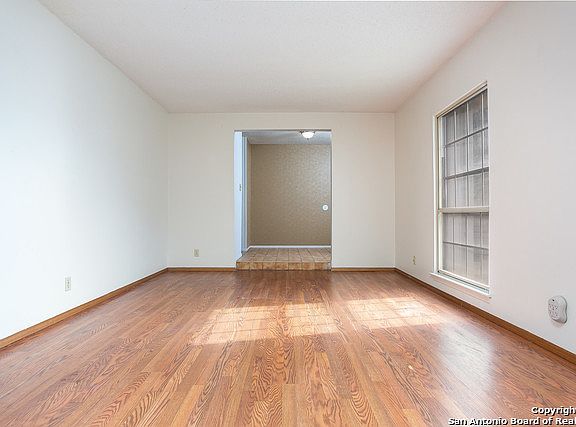 4th image of 8731 Carrington