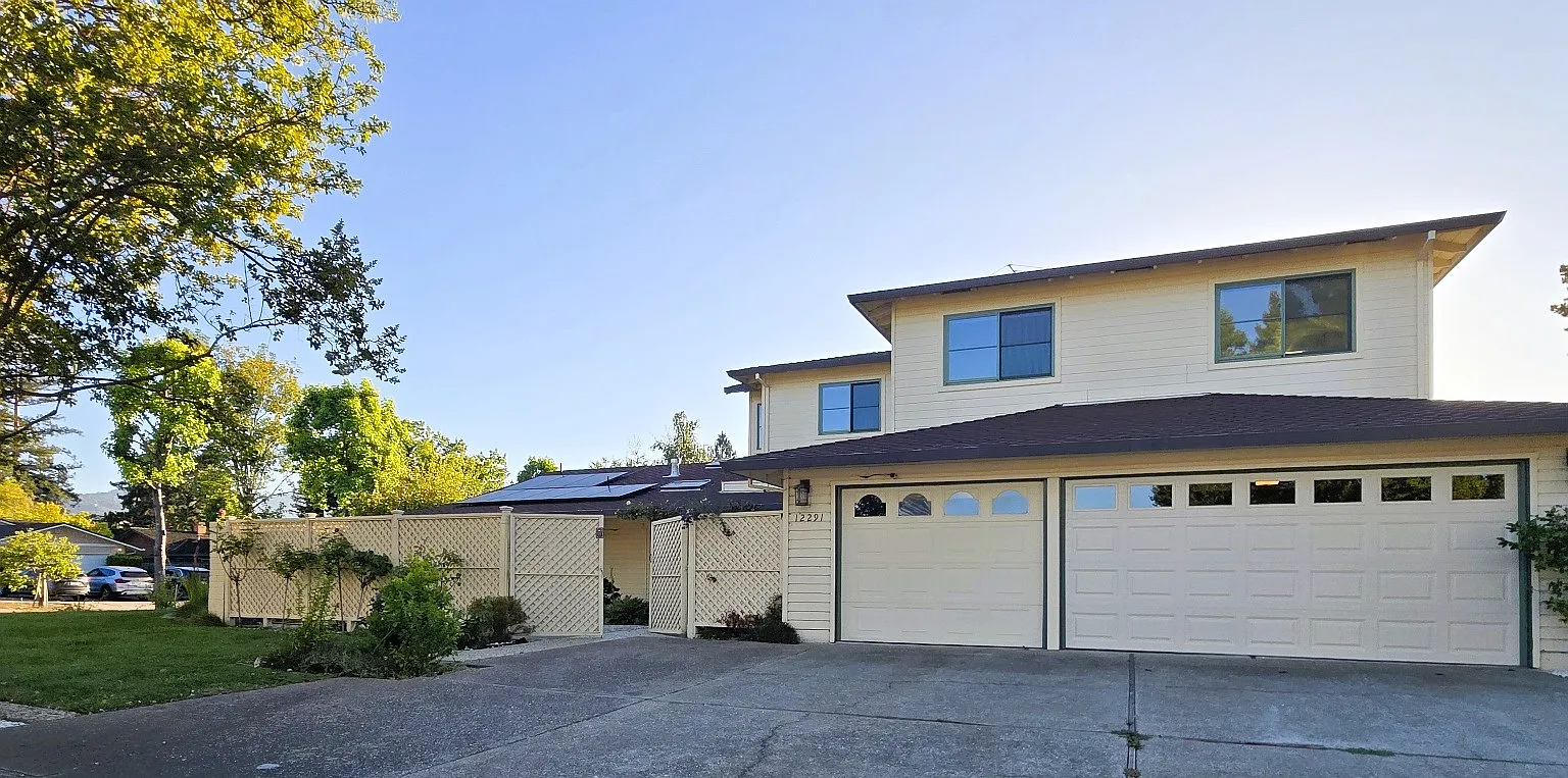 5 bed, 2906 sqft, $10,450 — Photo 1